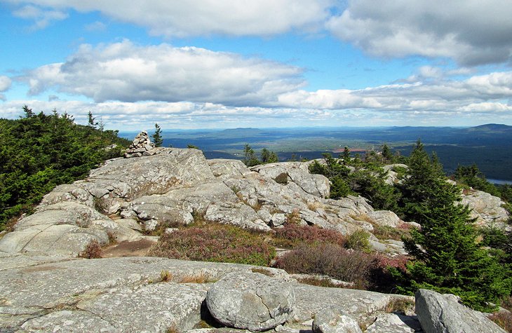Best New Hampshire Hiking Trails: 11