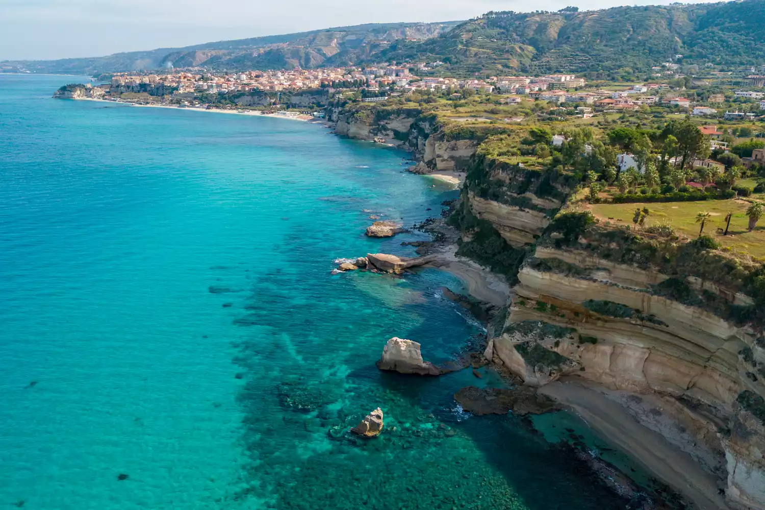 10 Destinations Popular with Italian Tourists in Italy, Per a Local