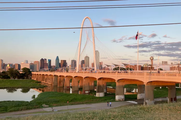 Texas's Top 8 Neighborhoods to Live, Per Real Estate Experts