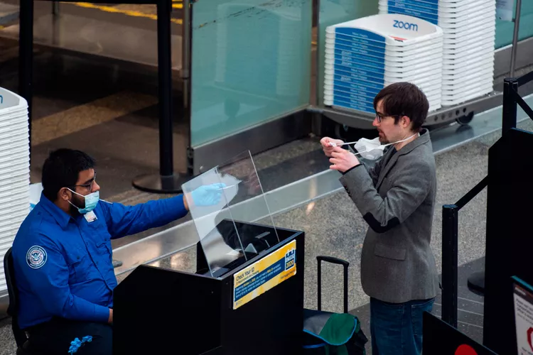 TSA Directors' Top 12 Advice for Flying in a Pandemic