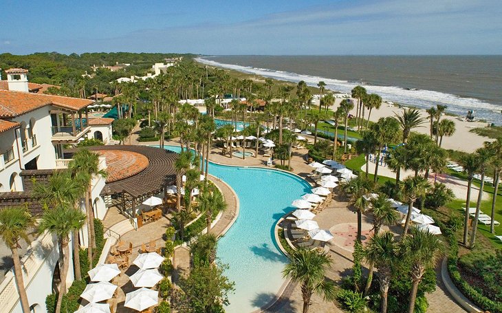 The top 11 beachfront hotels in Georgia
